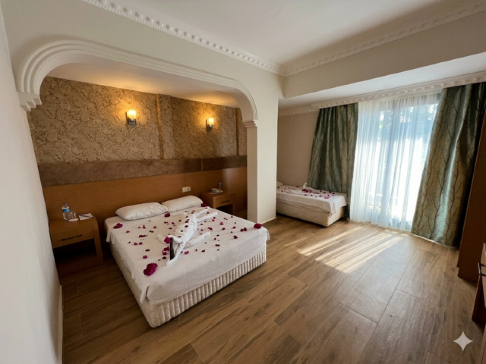 Standard Room, Britannia Hotel 3*