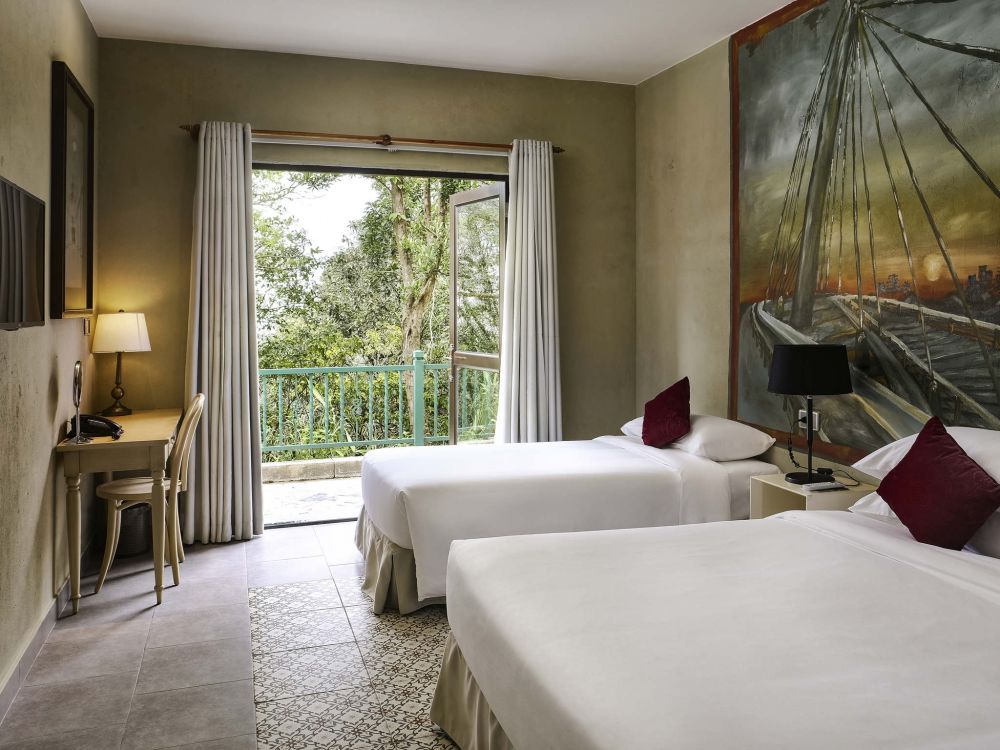 Family Deluxe, Mercure Danang French Village Bana Hills 4*