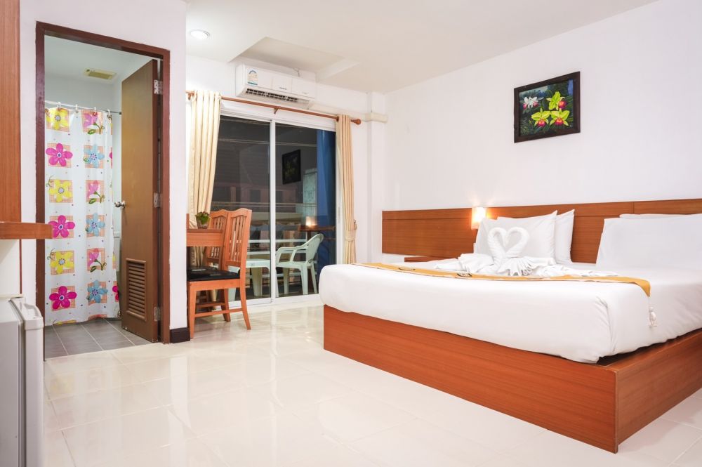 Superior Room, Neptuna Hotel 3*