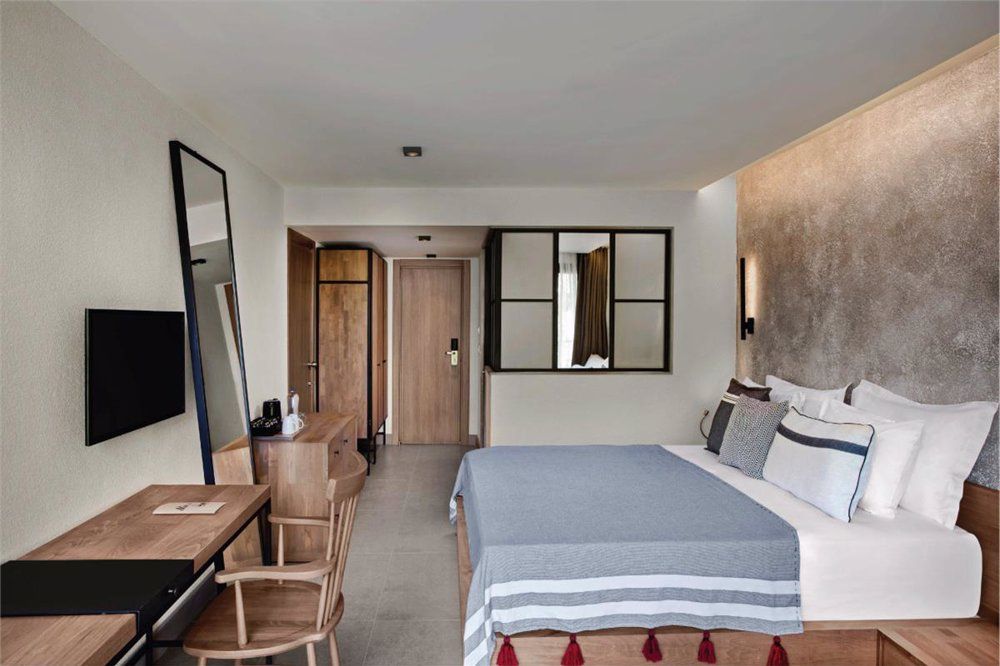 Comfort Room In Main Building, Club Marvy 5*