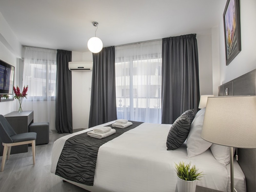 Superior 3 Bedroom Apartment, Blazer Residence 2*
