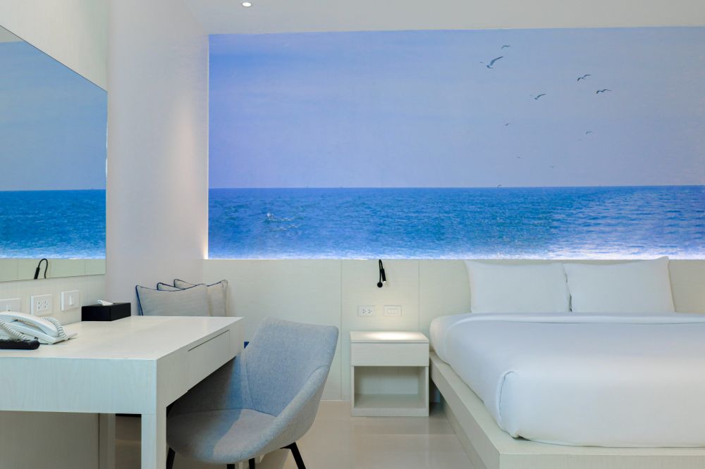 Superior, Amata Patong 4*