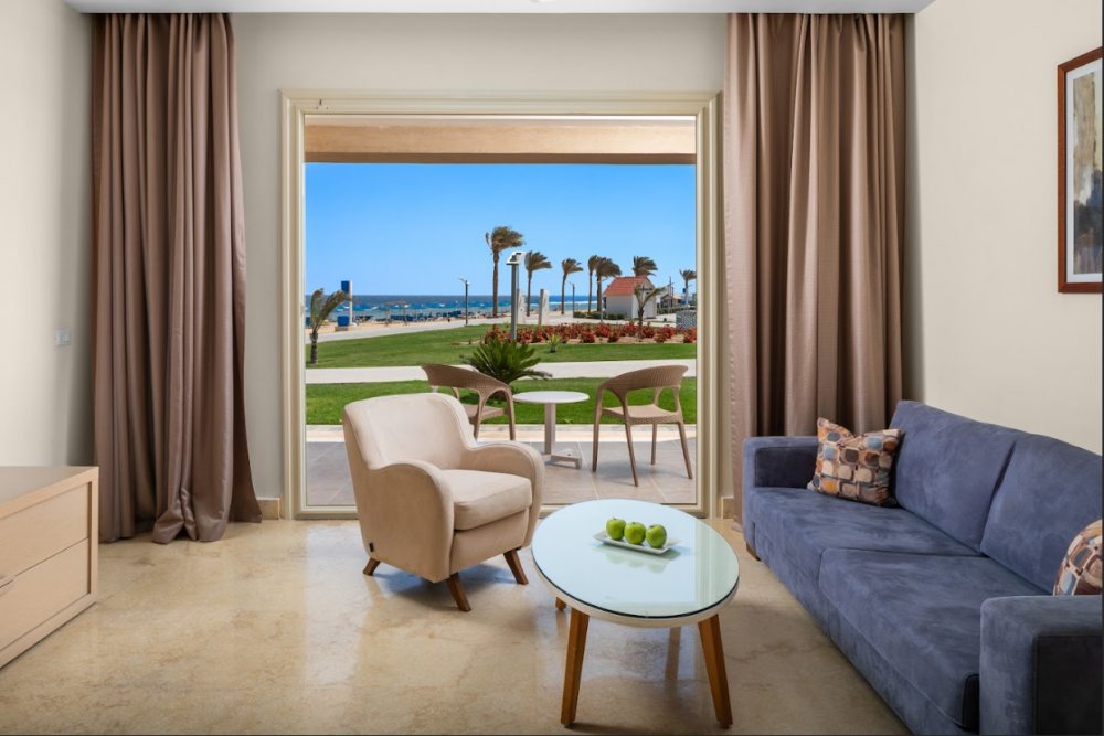 Junior Suite PV/SV, Albatros Sea World Marsa Alam 5*