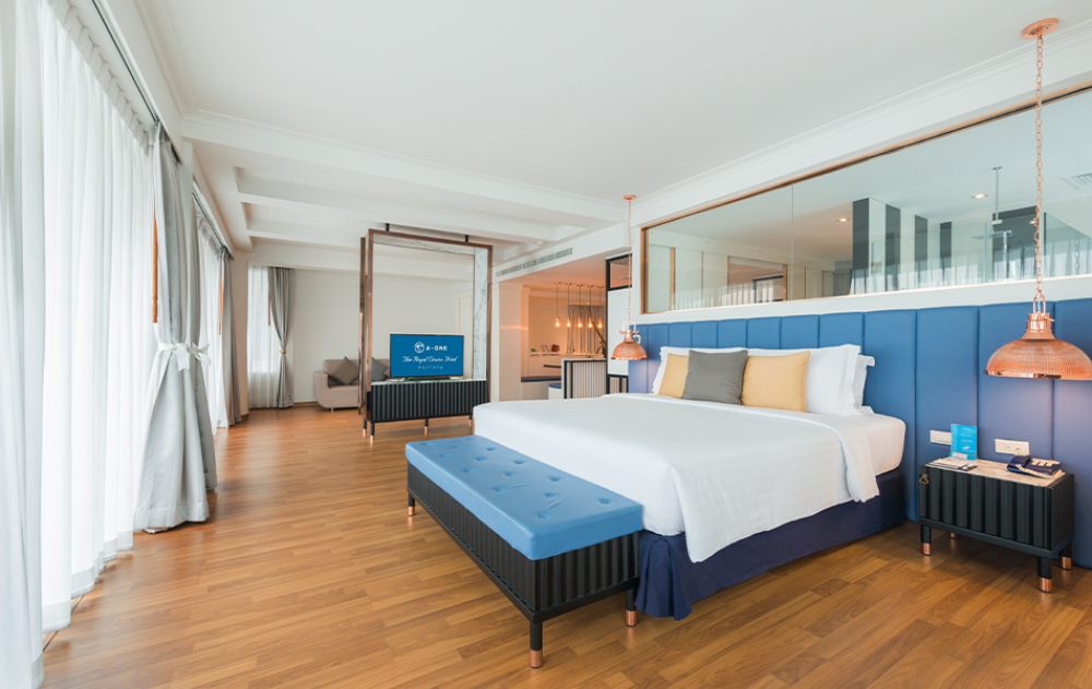 Panoramic Ocean View Suite, Cruise Hotel (The) (ex. A-One The Royal Cruise Hotel) 4*