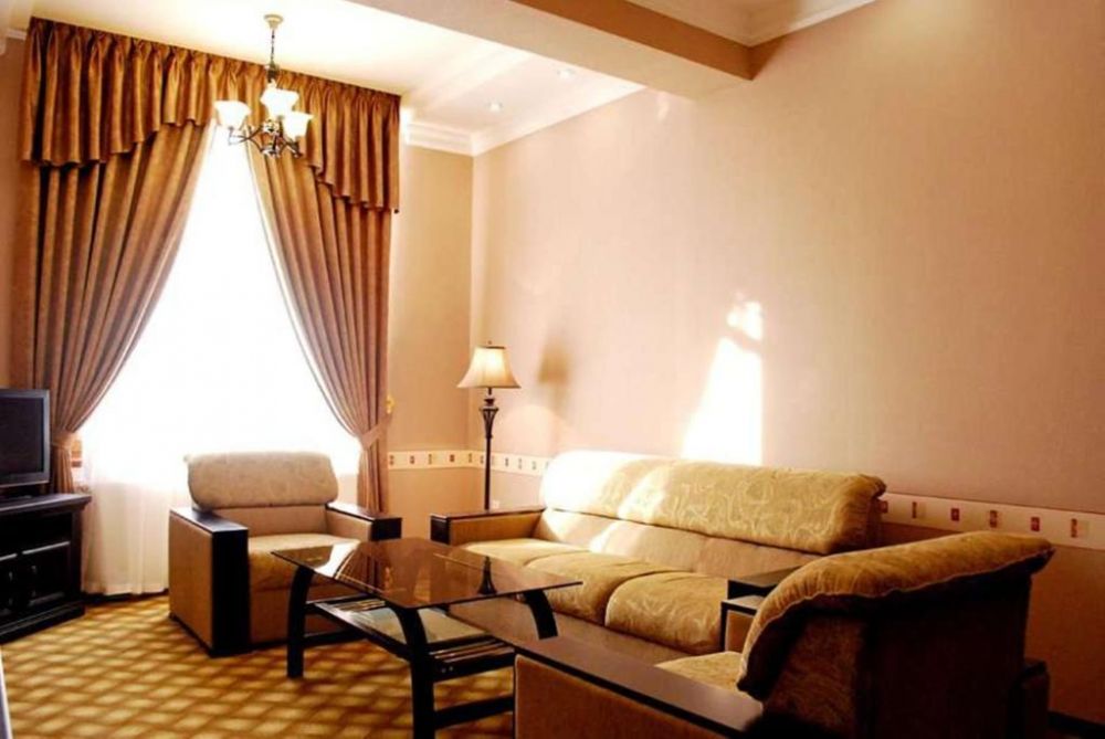 Suite, Jahon Palace 3*
