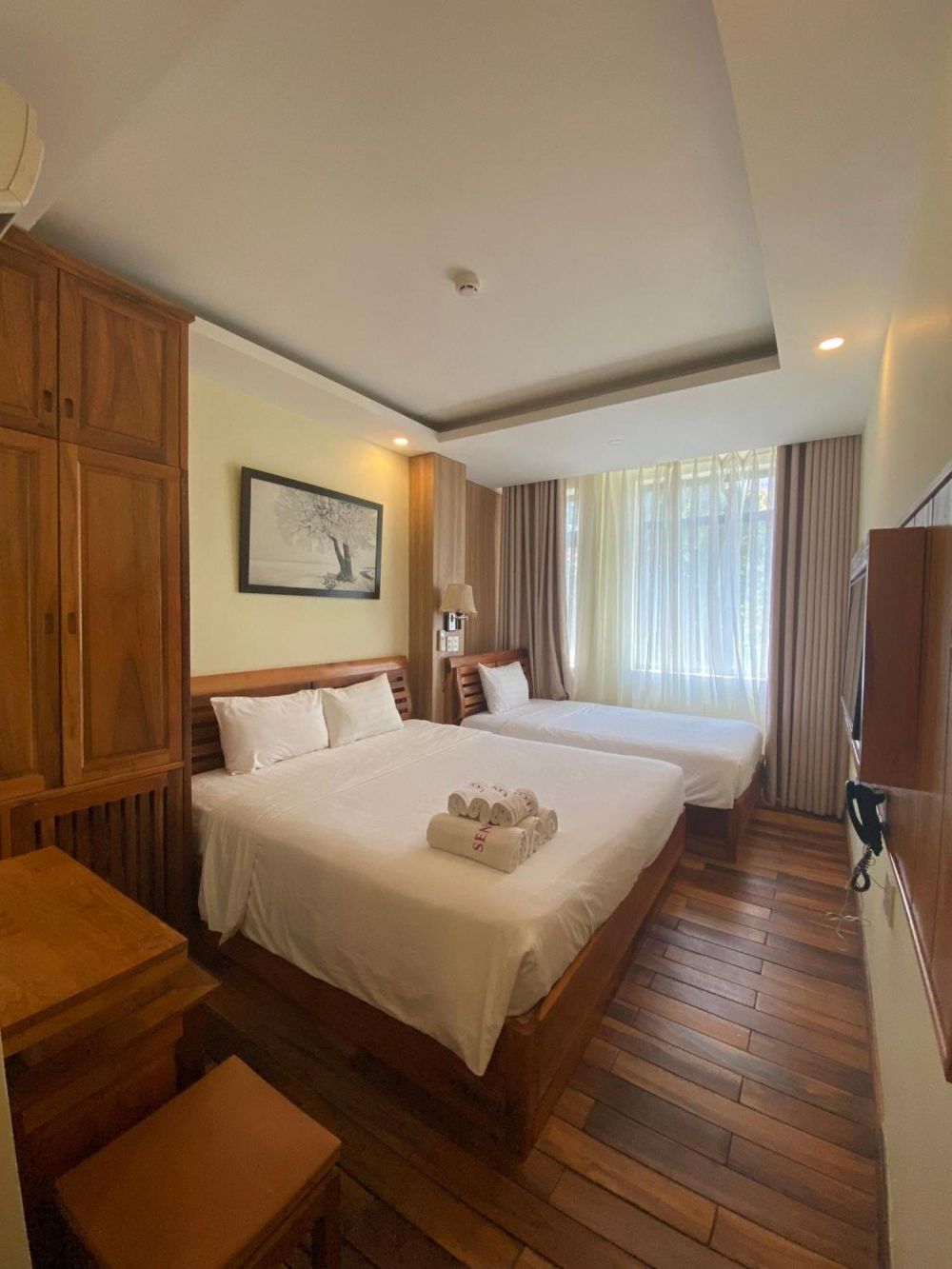 Deluxe DBL/TRPL, Senkotel Nha Trang 2*