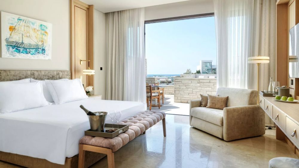 Cap Thalassa Room, Cap St Georges Hotel & Resort 5*