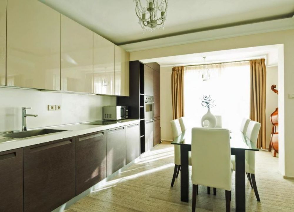 President APP, Azimut 4*