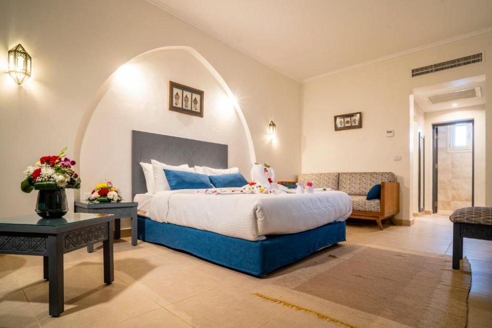 Superior Room GV/ PV/SV, Club Reef Hotel 4*
