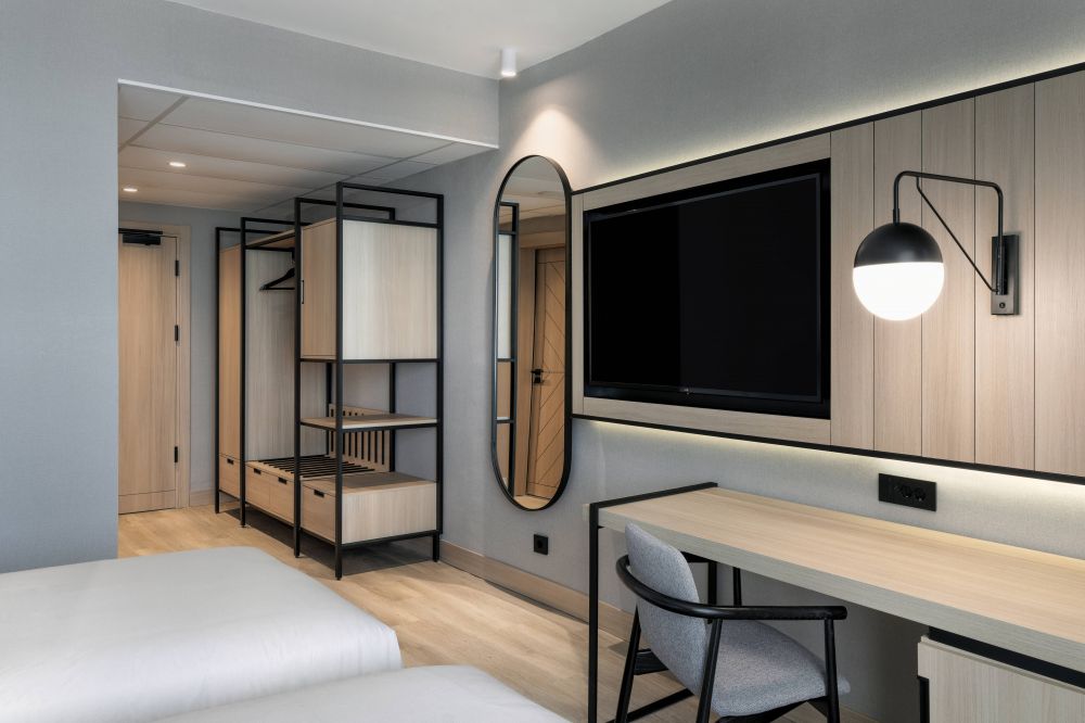 Deluxe King/ Twin Rooms With City And Sea View, Im Dreamer (ex. Four Points by Sheraton) 4*