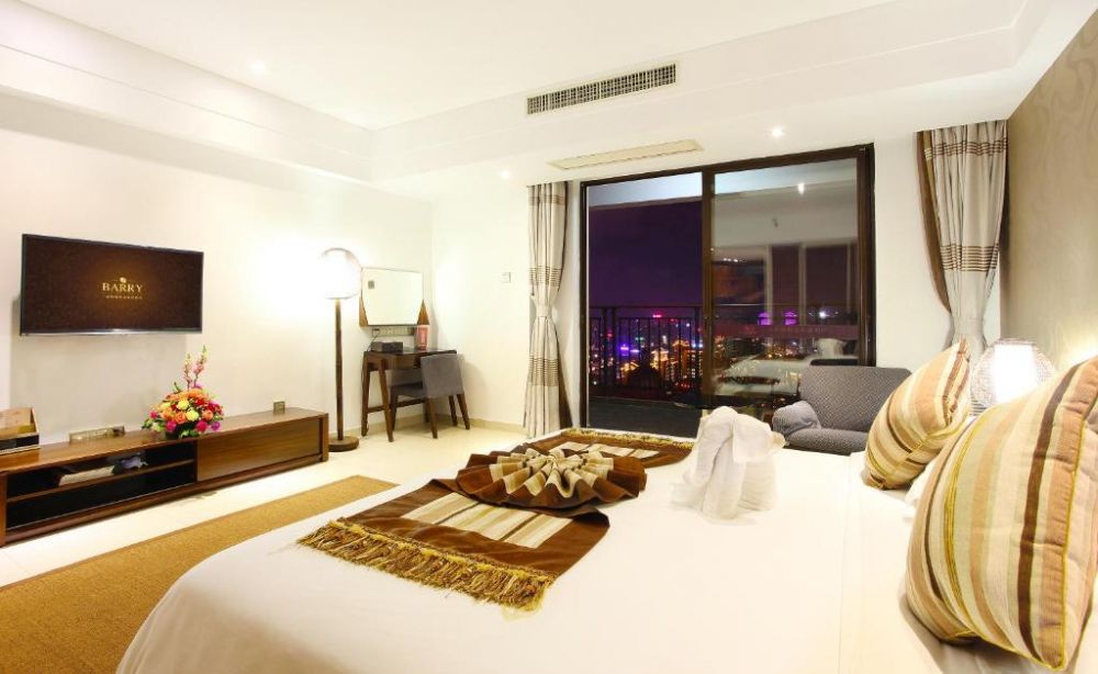 Deluxe City View/Ocean View, Barry Boutique Hotel Sanya 3*