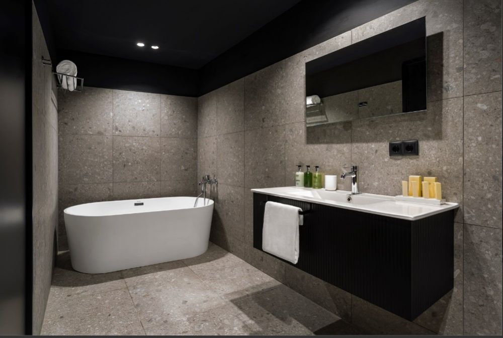 Execuitive Suite, Marco Polo 4*