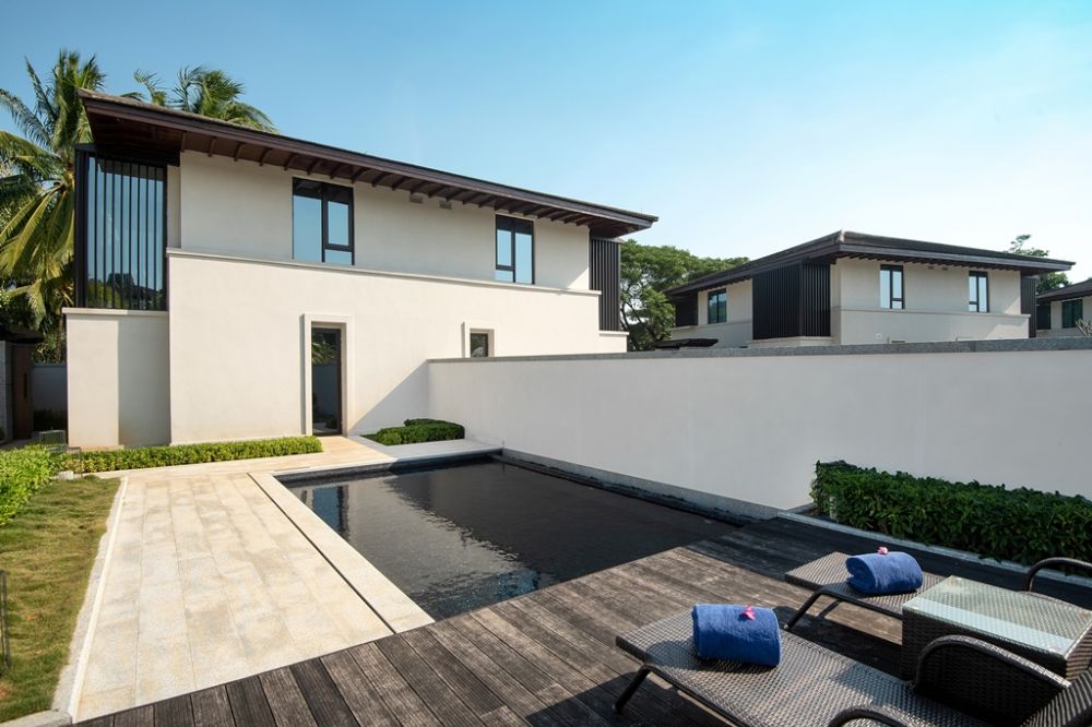 Luxury Pool Villa with 3 bedrooms, Le Meridien Shimei Bay Beach Resort & Spa 5*