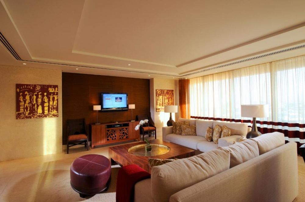 Diplomatic Suite, Raffles Dubai 5*