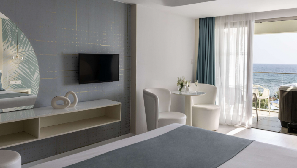 Junior Suite Front Sea view with outdoor Jacuzzi, Ivi Mare by Louis Hotels (For Adults) 5*