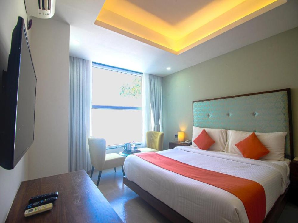 Premium Room without/with Balcony, Okean De Goa 4*