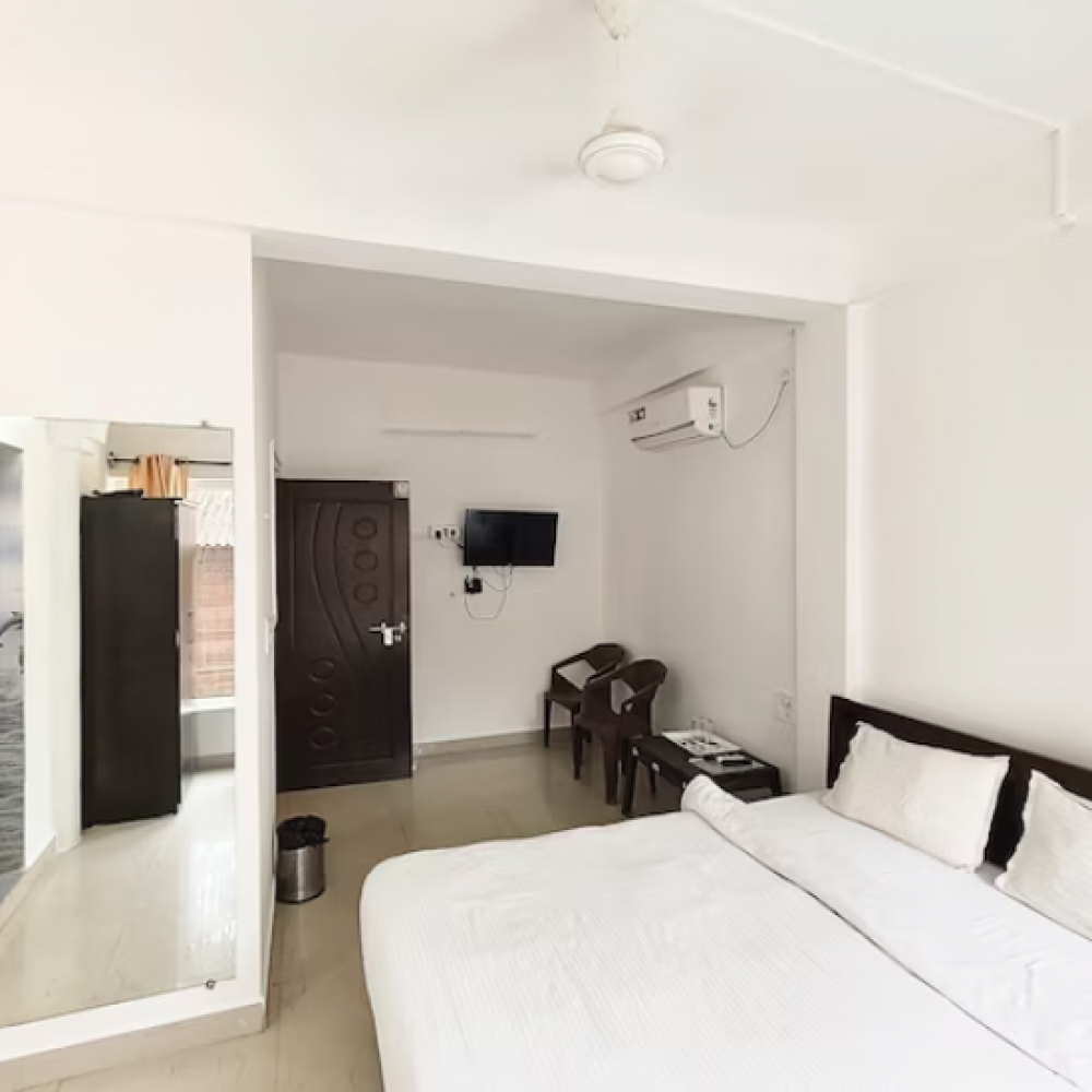 Executive AC, Beach Walk By Feather Touch (ex.Beach Walk Morjim) 3*