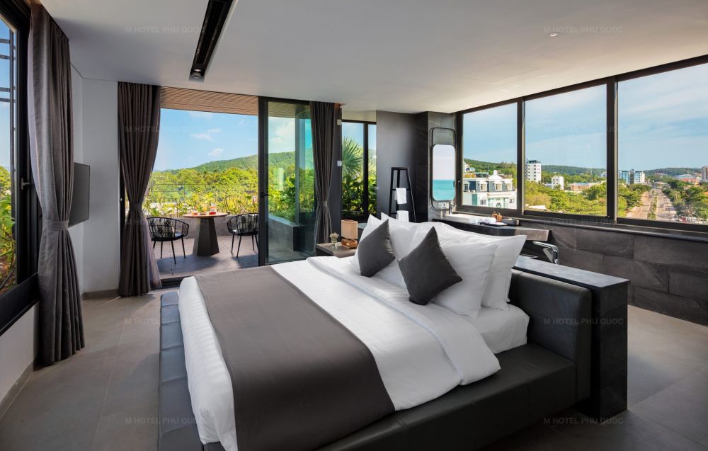 Rooftop CV/OV Suite, M Hotel 4*