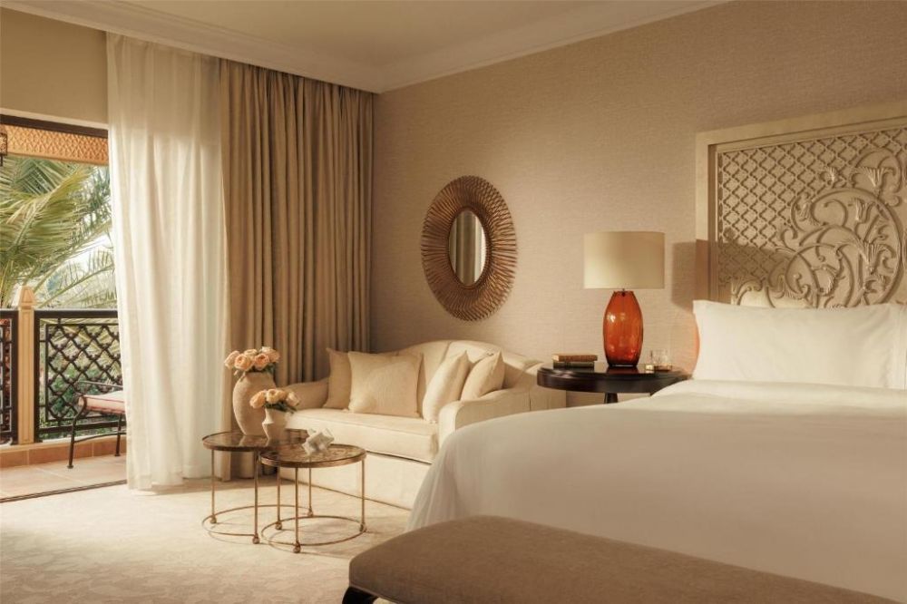 Arabian Court Garden Family Room, One & Only Royal Mirage 5*