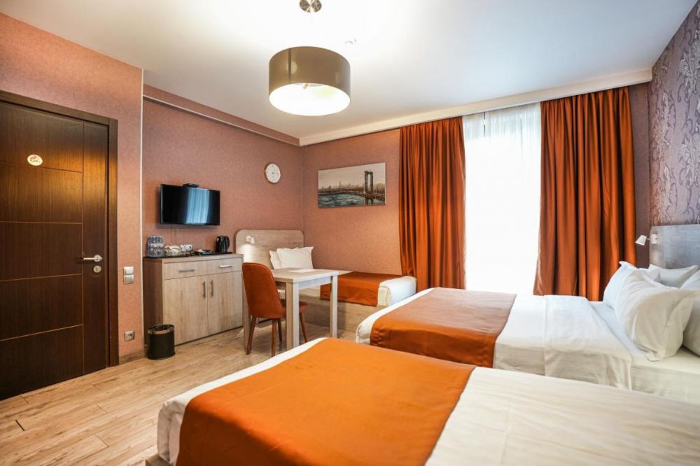 Quadruple, 1 Hotel Borjomi (ex.Milano Palace) 4*