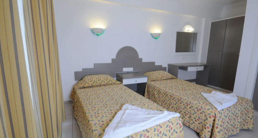 One Bedroom Apart Road/ Pool View, Kocer Club Apart 3*