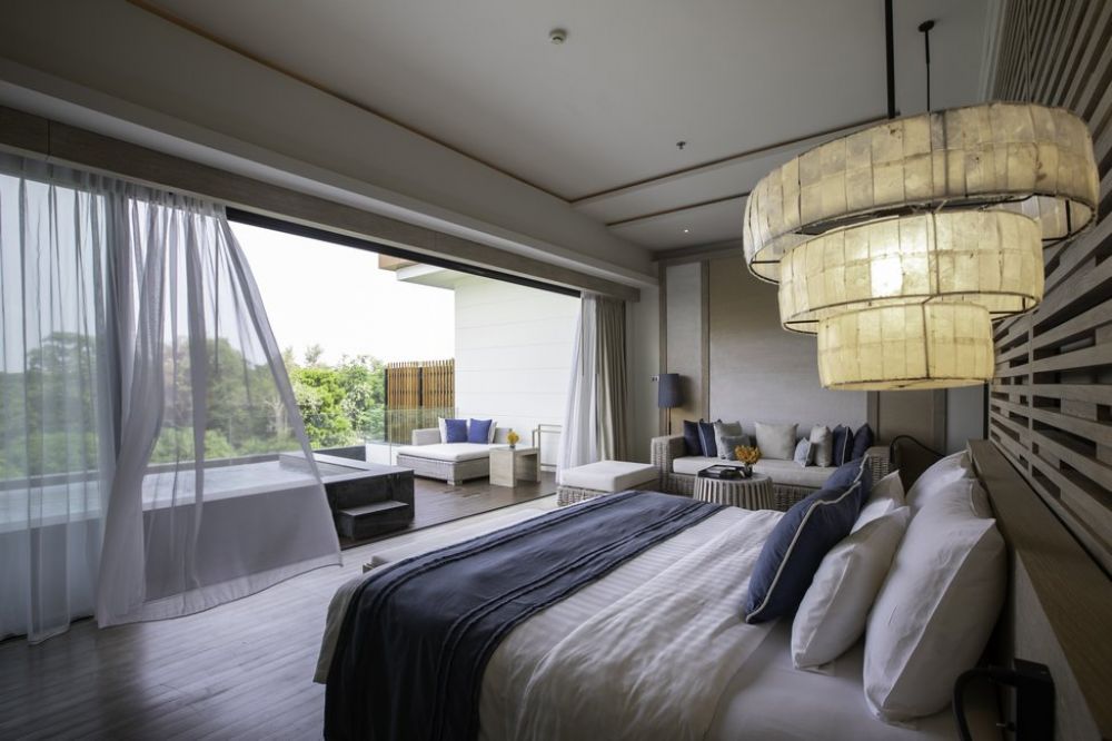 Sky Pool Suite, Cape Nidhra Hotel 5*