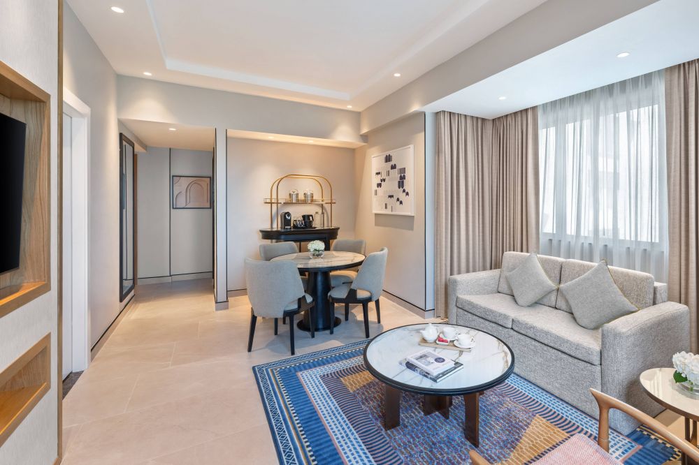 Junior Suite, NH Collection Dubai Ibn Battuta (ex. Oaks Ibn Battuta Gate Dubai) 5*