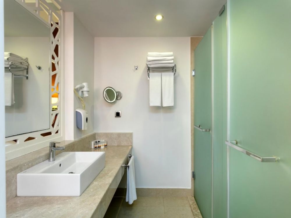 Standard LV, Armas Life Belek 5*