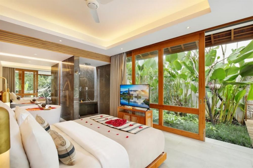 1 Bedroom Private Pool Villa, Kaamala Resort Ubud 4*