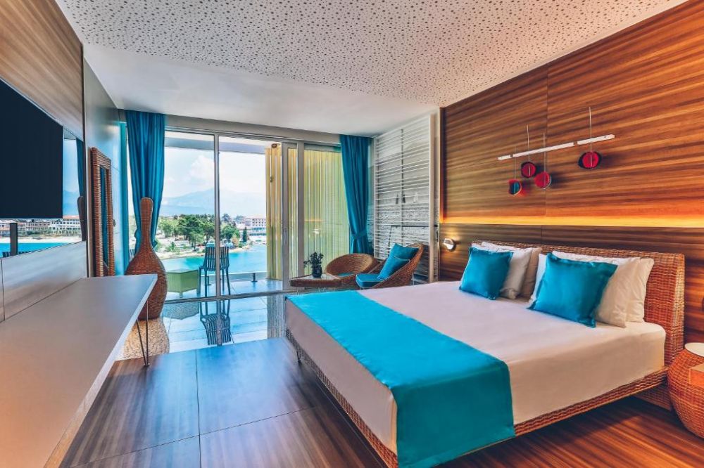 Deluxe Family Room, Carine Hotel Kumbor (ex. Iberostar Selection) 4*