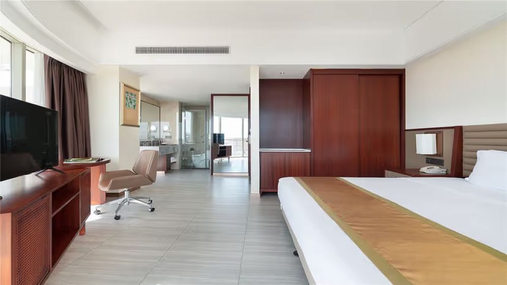 Side Sea Vew King Room, Grand Soluxe Hotel & Resort Sanya 5*