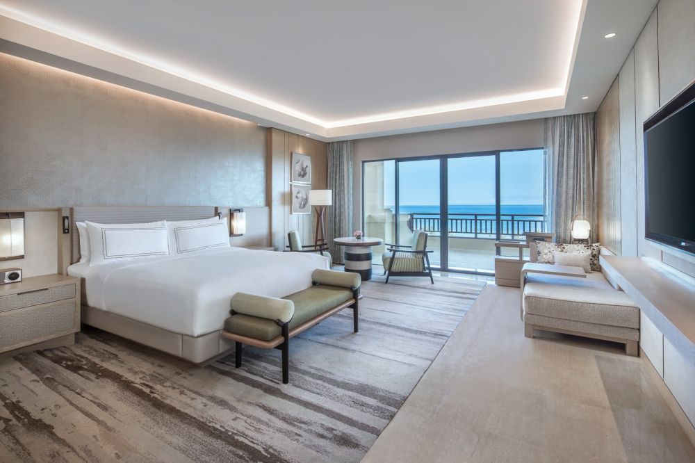 Two-Bedroom Ocean View Suite, The Ritz-Carlton Sanya Yalong Bay 5*