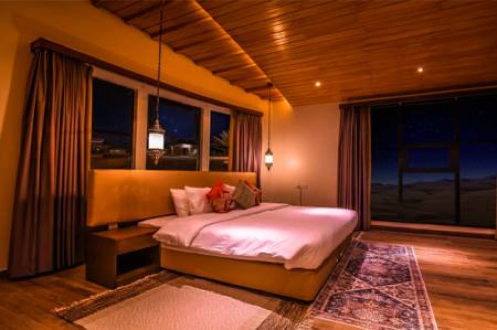 Superior Dune Villa, Arabian Nights Resort And Spa CAMP 