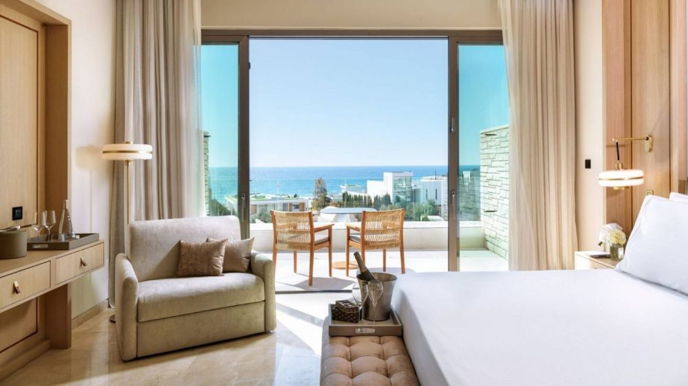 Cap Deluxe Room, Cap St Georges Hotel & Resort 5*