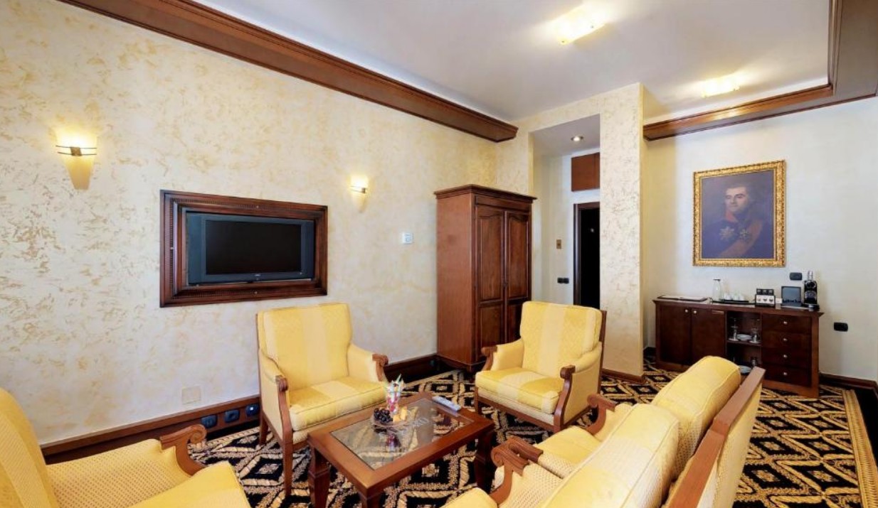 2 Bedroom Deluxe Suite, Cattaro 4*
