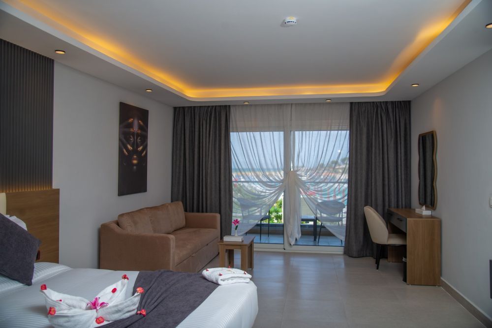 Standard/ Standard SV, Rewaya Majestic Resort 5*