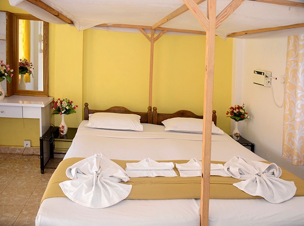Standard Non AC GV/with AC GV, Palolem Beach Resort 2*