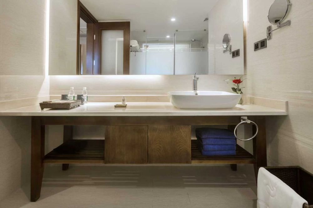 Chamber Room, Yalong Bay Villas & Spa 5*