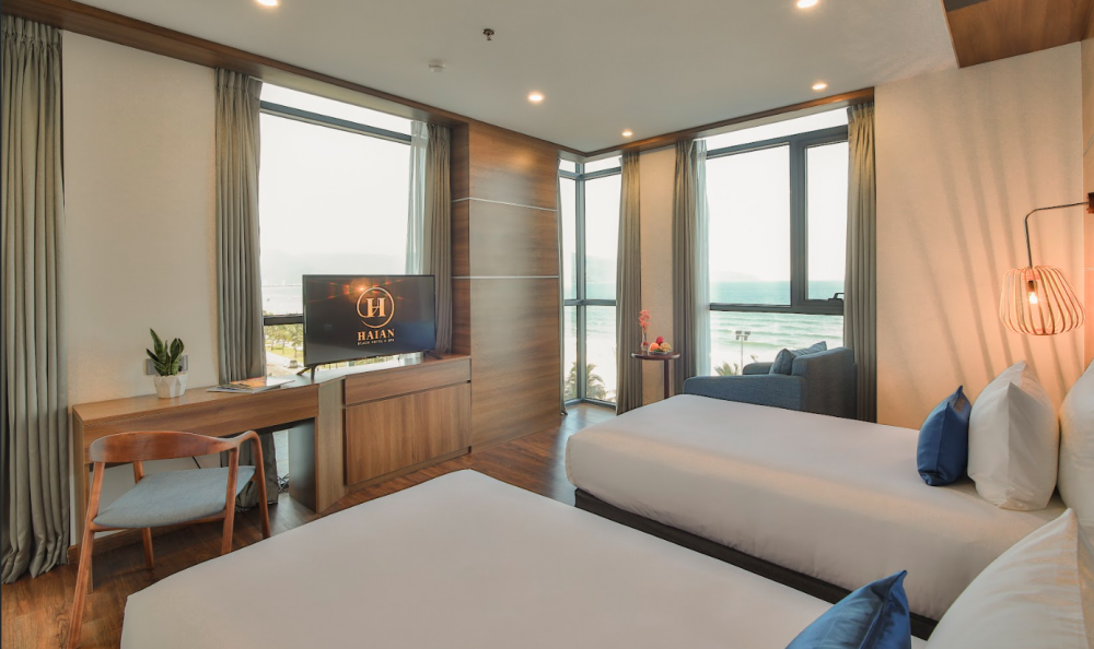 Beachfront Oasis, Haian Beach Hotel & Spa 4*