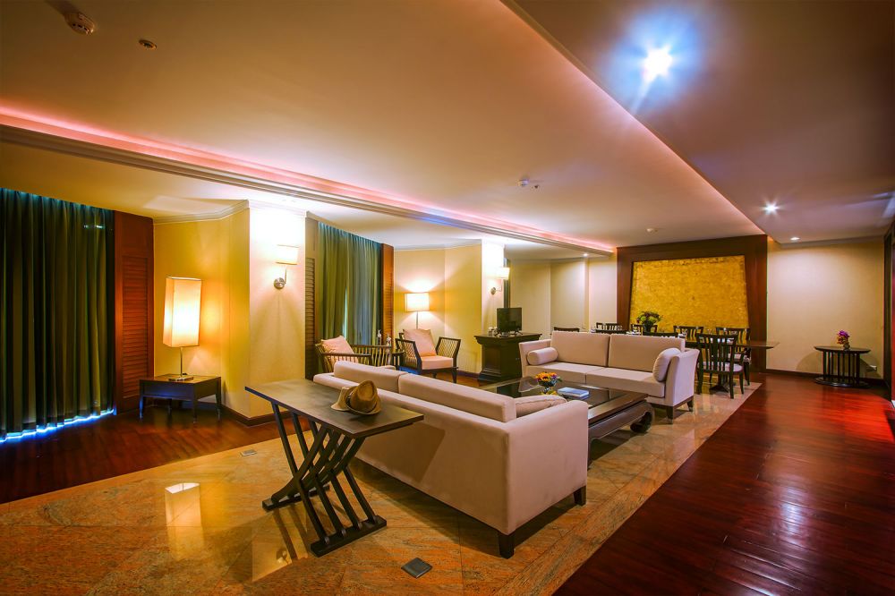 President Suite, Long Beach Garden Hotel & Pavillons 4*