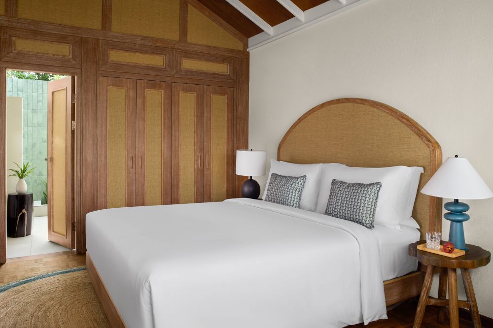 Deluxe Sunset Villa, NH Collection Maldives Reethi Resort (ex. Reethi Beach Resort) 5*