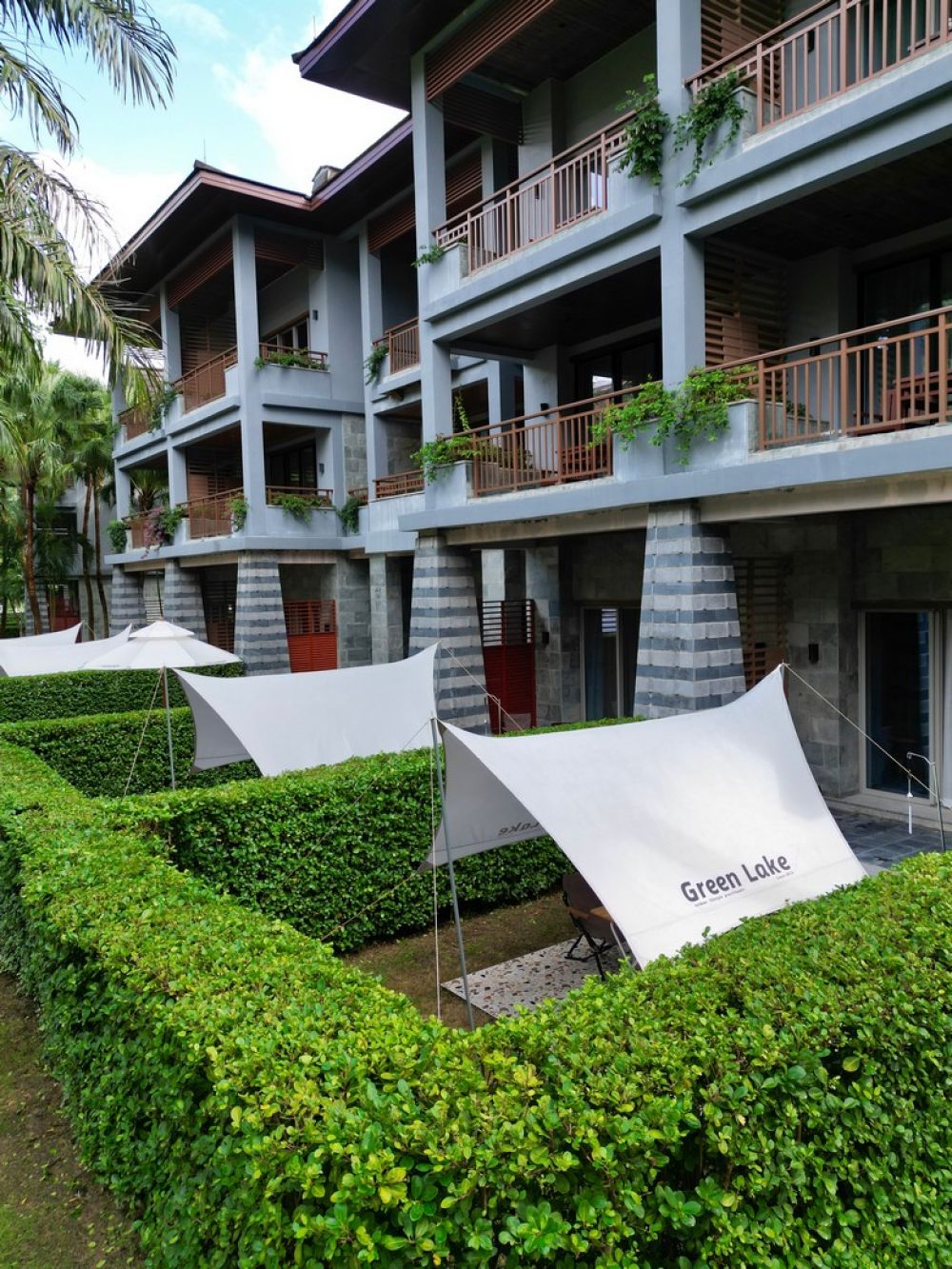 Garden Twin Room (ex.Small Сourtyard Сamping Twin Room), Le Meridien Shimei Bay Beach Resort & Spa 5*