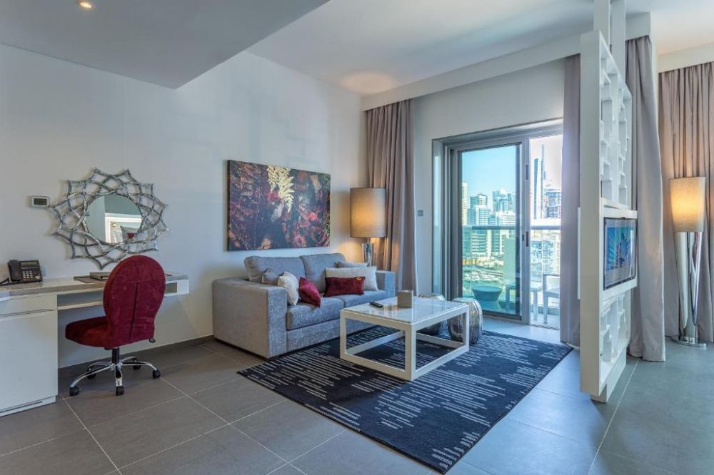 Grand Studio Suite with Soluna Beach Club Access, The First Collection Marina, Dubai, A Tribute Portfolio Hotel 4*