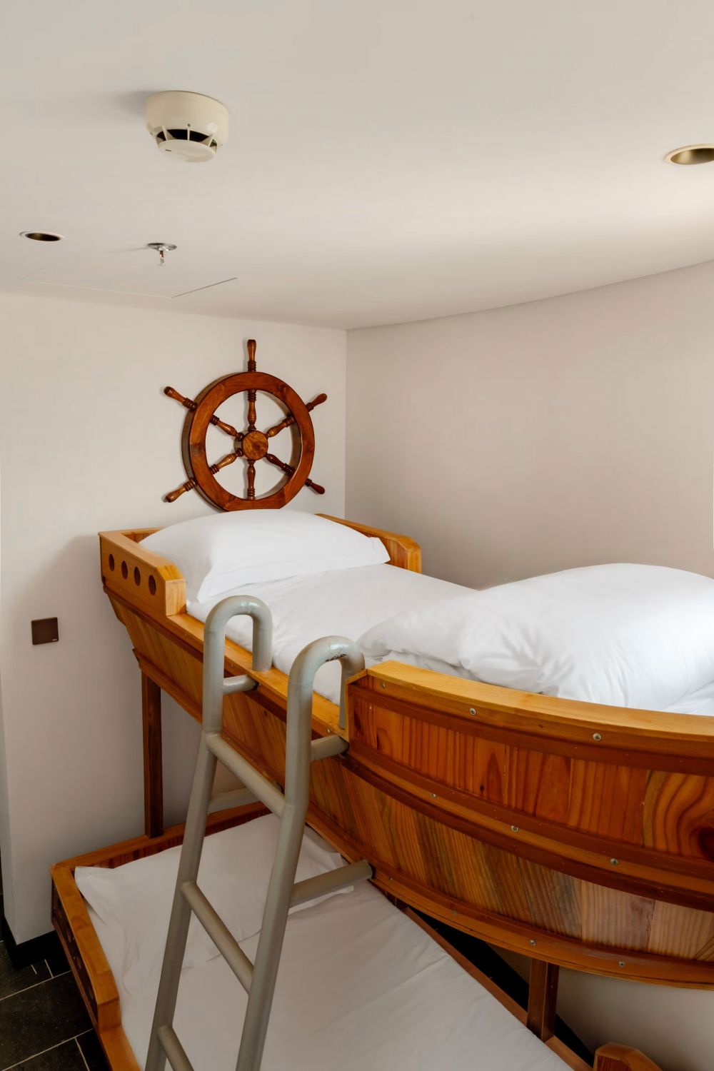 Signature Family Suite 2-Bedroom Sea View with Children Themed Room, Amiana Resort Nha Trang 5*