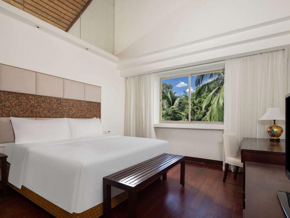 Grand Mercure Superior King/Twin (ex.Superior King/Twin room), Swissotel & Grand Mercure Sanya Yalong Bay 5*