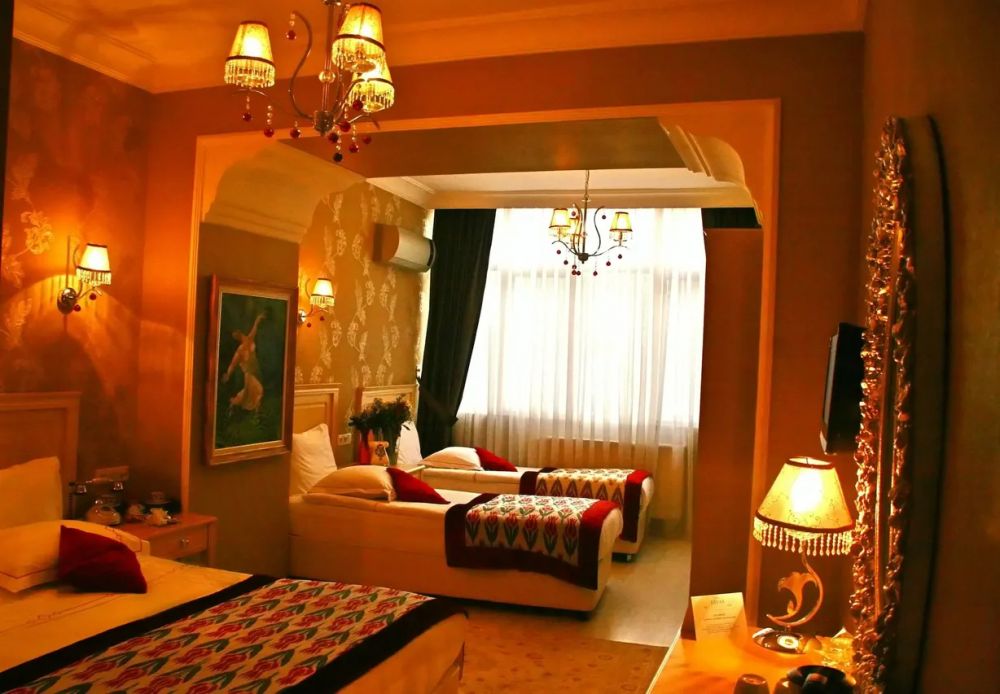 Quadruple Room, Divas Hotel 3*