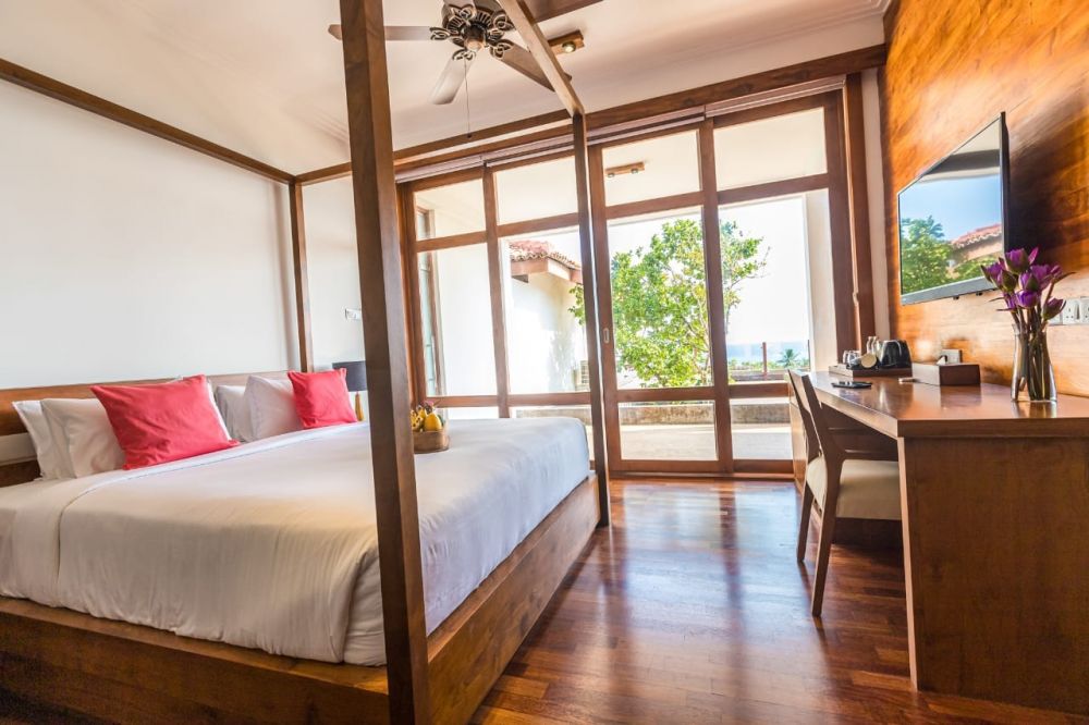 Ocean View King Suite, Mayavee Resort and Spa 4*