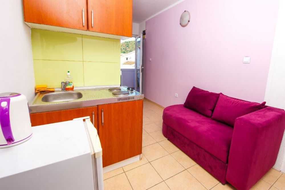 APP 02+1, Violet Economy Guest House 2*
