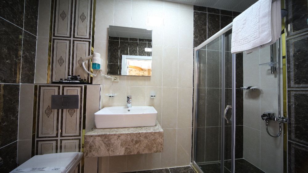 Family room, Weingart Black Tulip Hotel (Ex.Black Tulip Hotel) 4*