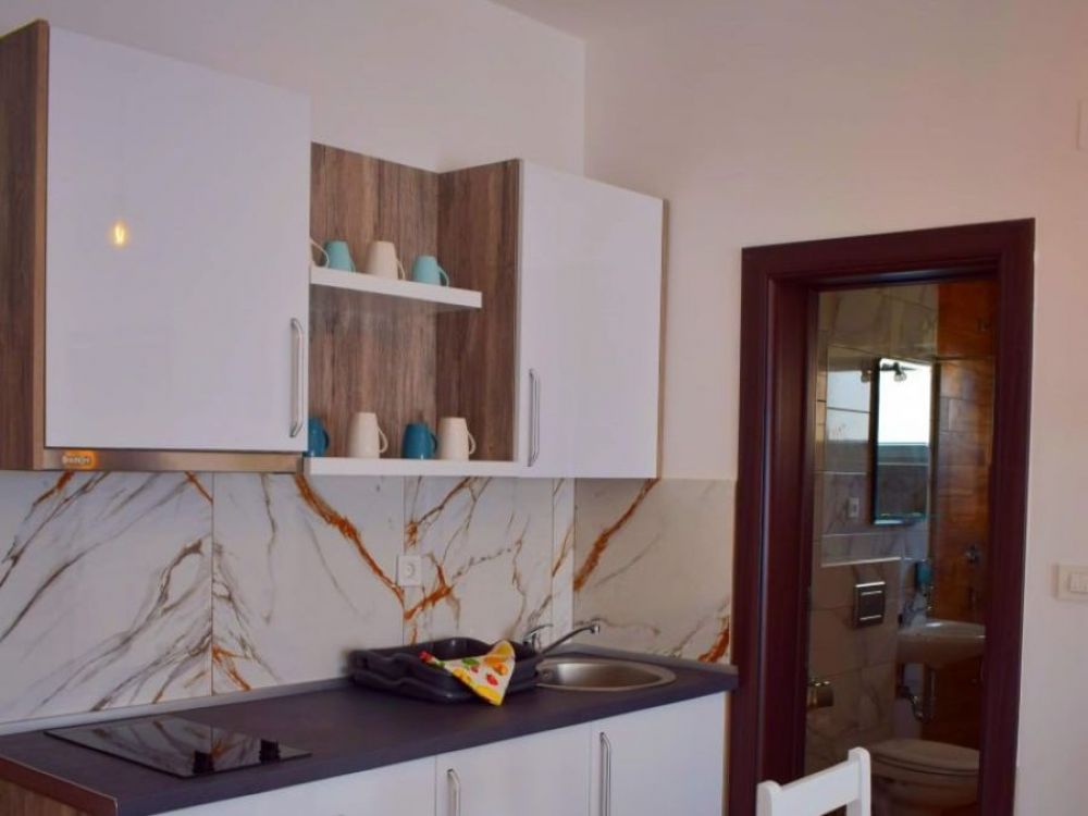 APP 04 One Bedroom, Maini Aparthotel 3+